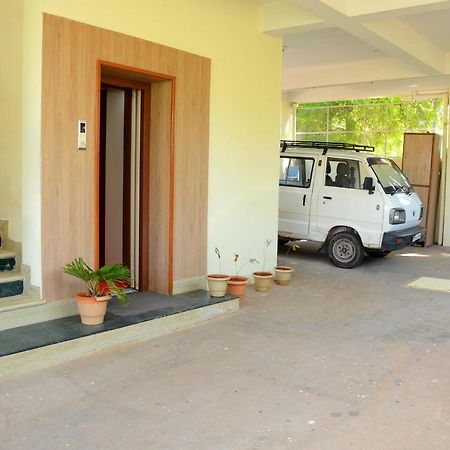 Hari Iyer Residency Hotel Tiruchchendūr Esterno foto