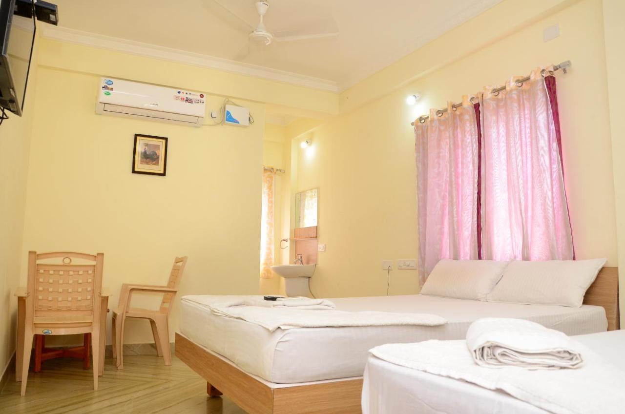 Hari Iyer Residency Hotel Tiruchchendūr Esterno foto