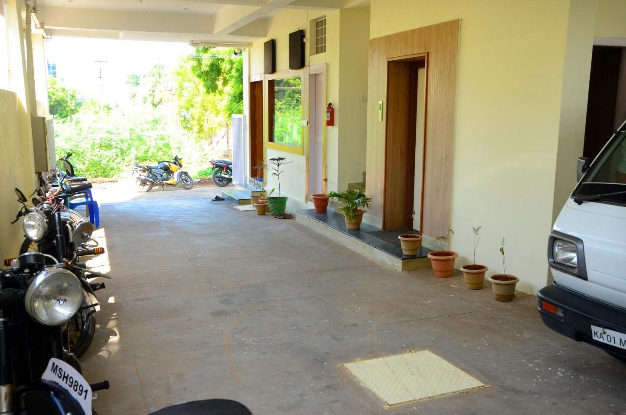 Hari Iyer Residency Hotel Tiruchchendūr Esterno foto